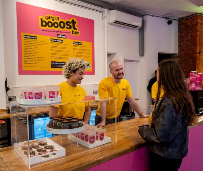 people serving healthy food